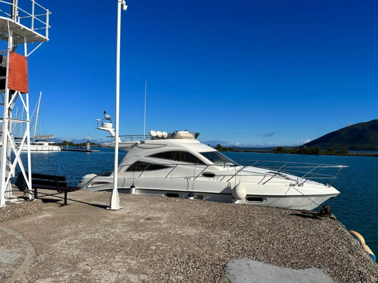 Sealine Sealine F 34 te huur van particulier of professional in Pefkochóri