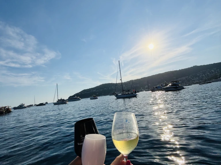Bootverhuur Jeanneau Merry Fisher 10 in Saint-Laurent-du-Var via SamBoat