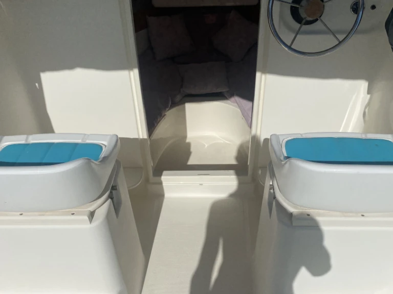 Motorboot te huur in Théoule-sur-Mer voor de beste prijs