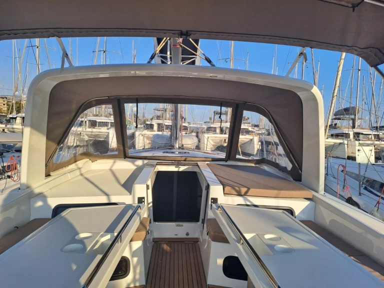 Jachthuur in Álimos - Bénéteau Oceanis 52 - 6 cab. via SamBoat