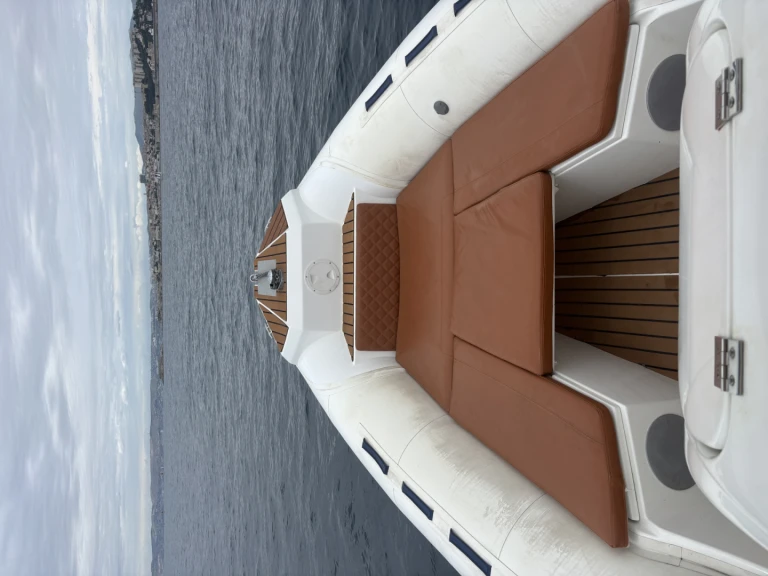 Bootverhuur Marseille goedkoop Marine 850 Open