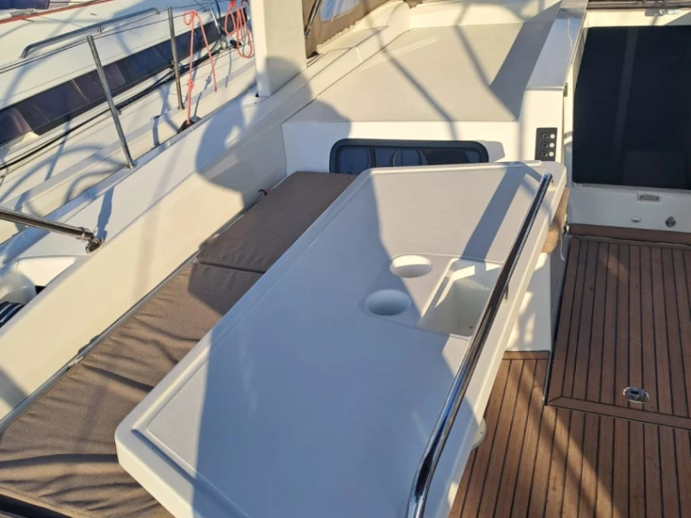 Verhuur Zeilboot in Álimos - Bénéteau Oceanis 52 - 6 cab.