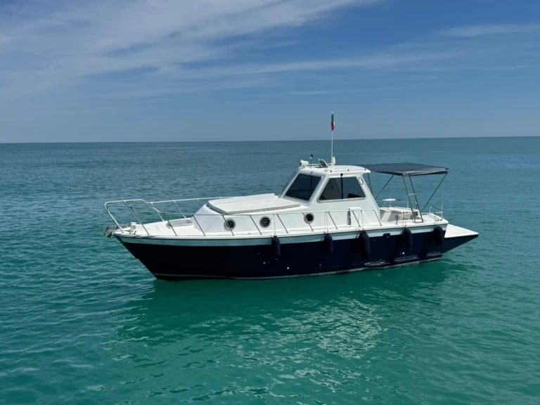 Verhuur Motorboot in Cefalù - aztec Crestline