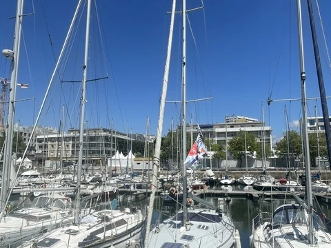 Verhuur Zeilboot Comar-Yachts met vaarbewijs