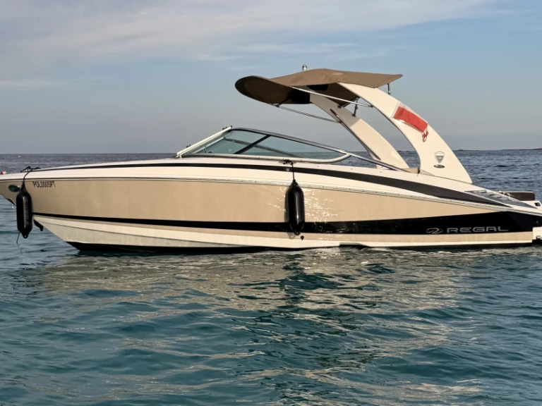 Huur Motorboot met of zonder schipper Régal in Mandelieu-la-Napoule