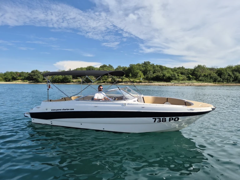 Motorboot te huur in Poreč voor de beste prijs