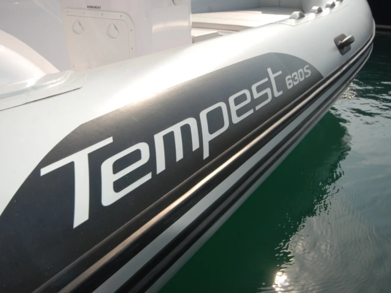 Verhuur RIB in Le Lavandou - Capelli Tempest 630