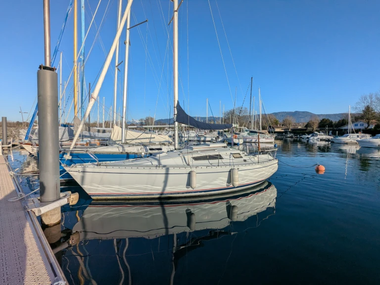 Huur Zeilboot met of zonder schipper Bénéteau in Sciez