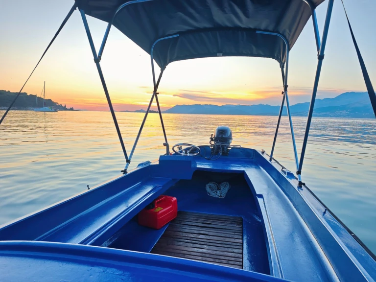 Elan Pasara 490 te huur van particulier of professional in Cavtat