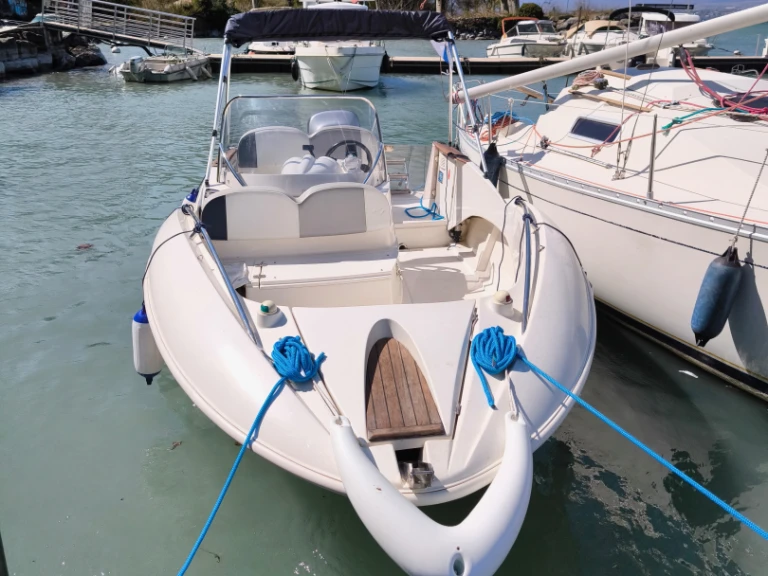 Motorboot te huur in Amphion-les-Bains voor de beste prijs