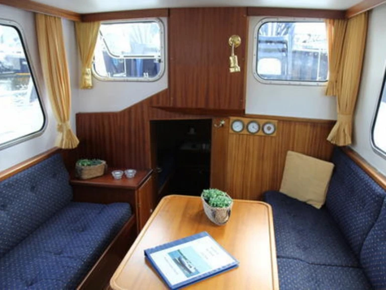 Huur Motorboot met of zonder schipper hellingskip in Gaastmeer