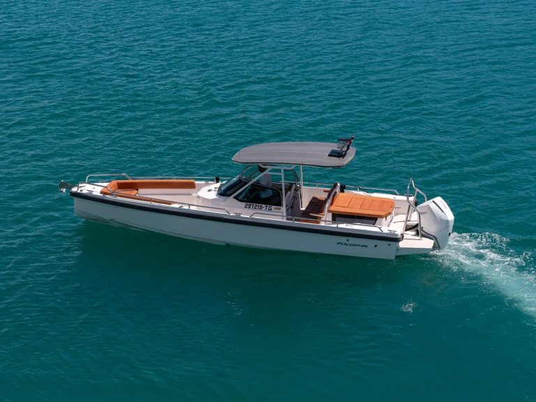 Huur een Axopar Axopar 28 T-Top in Split