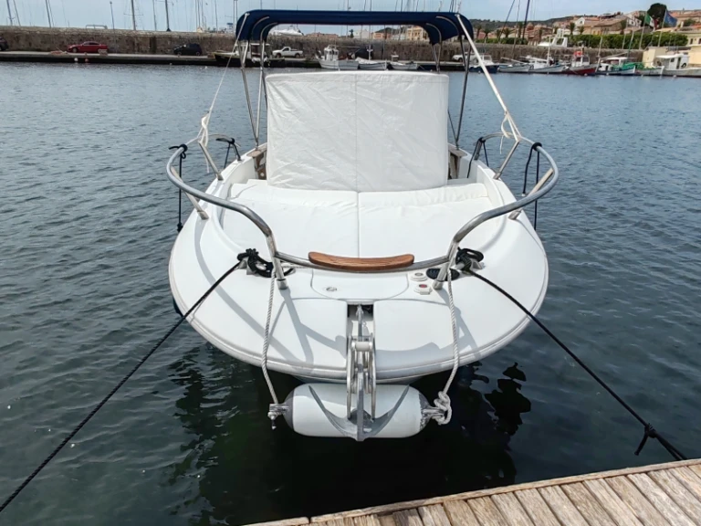 Sessa Marine Key Largo 25 te huur van particulier of professional in Carloforte