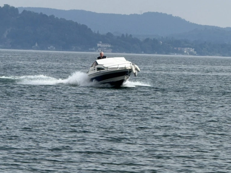 Jachthuur in Stresa - A HELLAS Hermes  via SamBoat