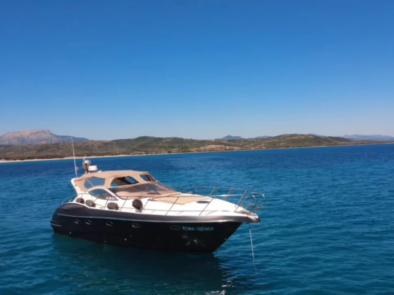 Motorboot te huur in San Teodoro voor de beste prijs
