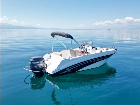 Motorboot te huur in Pully voor de beste prijs