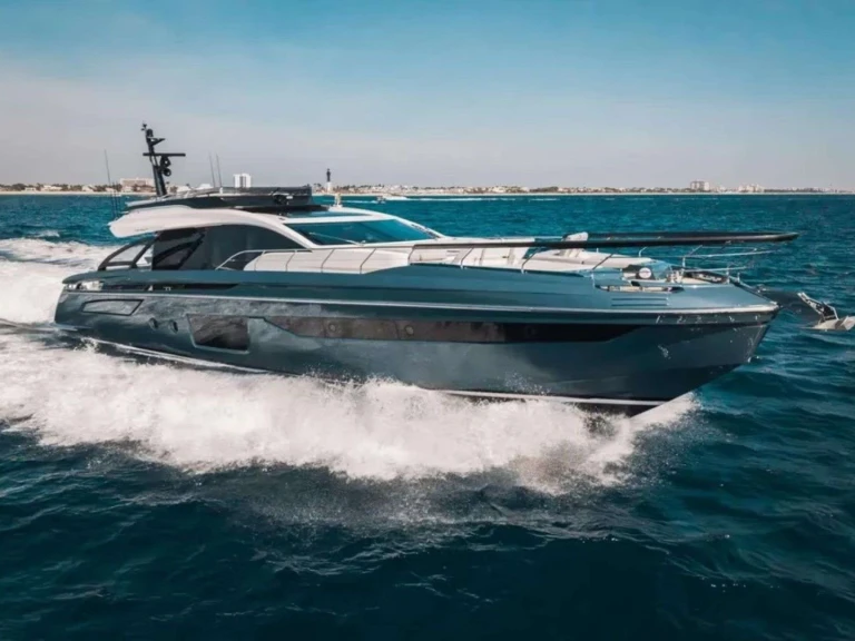 Huur een Azimut Six Seven in Miami
