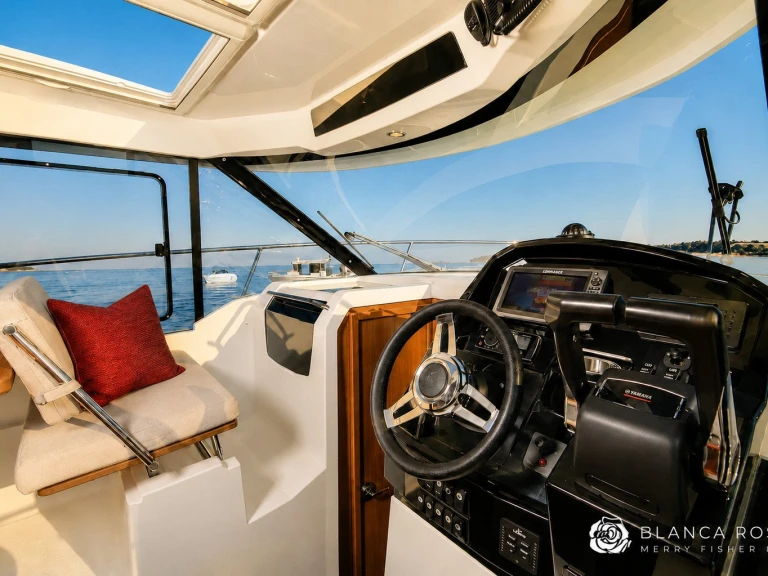 Verhuur Motorboot Jeanneau met vaarbewijs