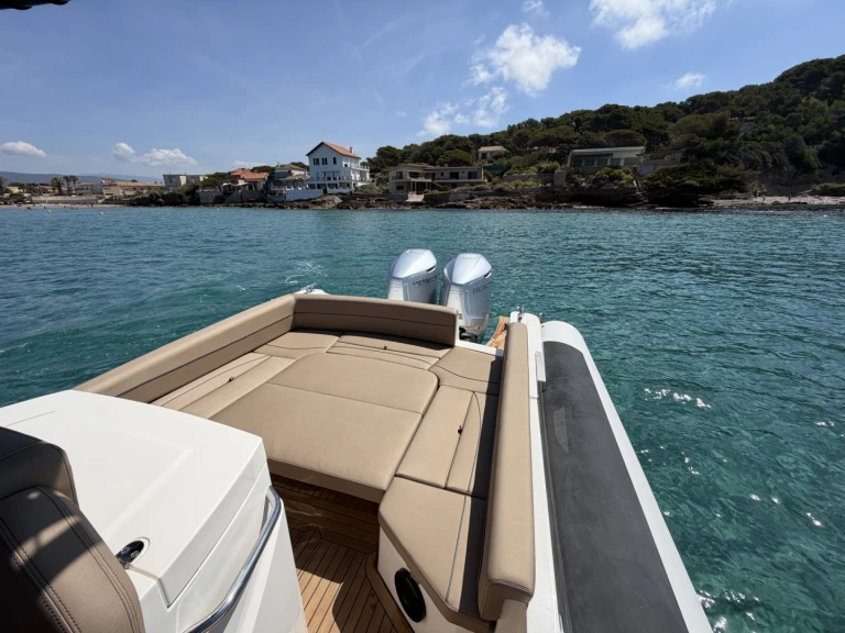 Bootverhuur La Madrague goedkoop SPORT 33 GTO
