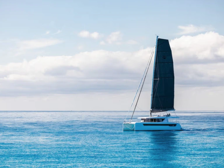 Bootverhuur Leopard Catamarans / Robertson & Caine Leopard 46 - 5 cab. in Procida via SamBoat