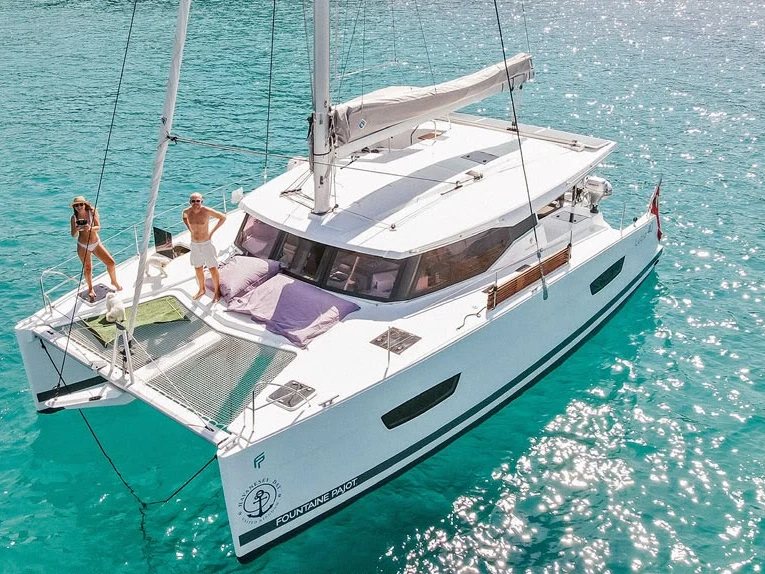Jachthuur in Villefranche-sur-Mer - Fountaine Pajot Lucia 40 via SamBoat