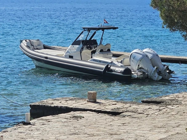 Bootverhuur Nuova Jolly Prince 30 in Marina Zenta via SamBoat