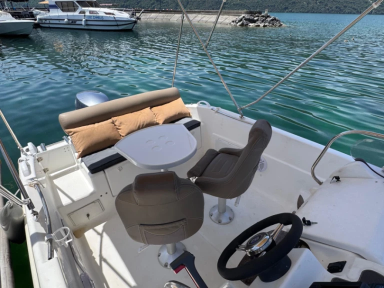 Bootverhuur Aix-les-Bains goedkoop B2 Marine
