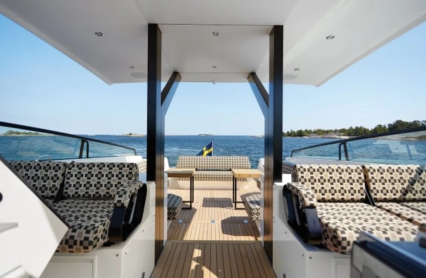 Huur een delta Delta 60 in Juan-les-Pins