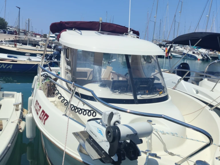 Quicksilver Arvor 215 AS te huur van particulier of professional in Bar