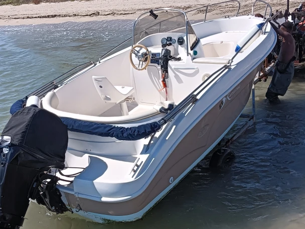 Huur Motorboot met of zonder schipper Kamarina 505 in Siracusa