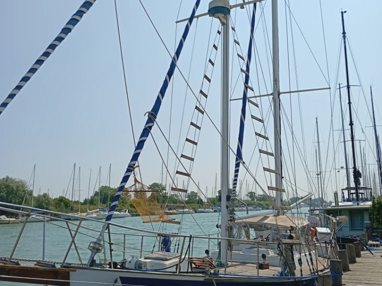 Bootverhuur Ponza goedkoop Staysail