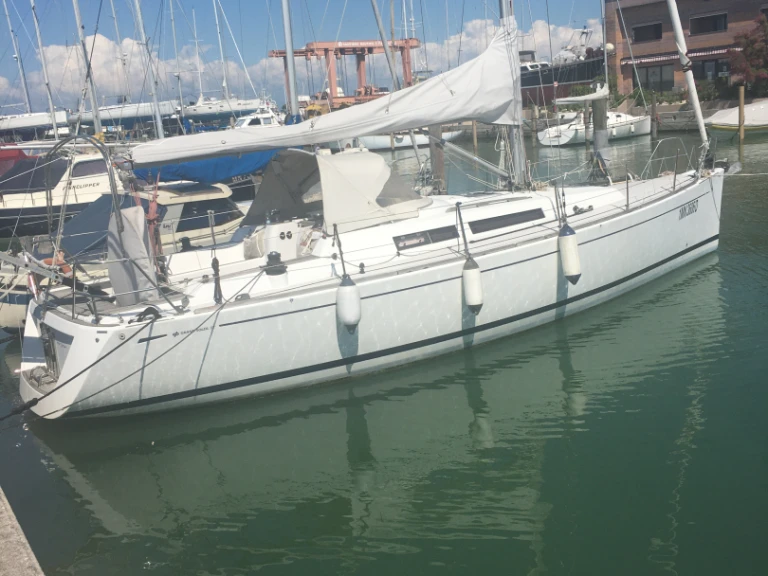 Verhuur Zeilboot Grand Soleil met vaarbewijs
