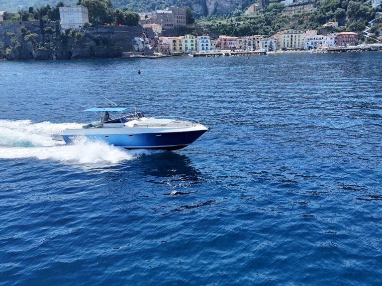 Huur Motorboot met of zonder schipper Zaniboni exalibur in Castellammare di Stabia