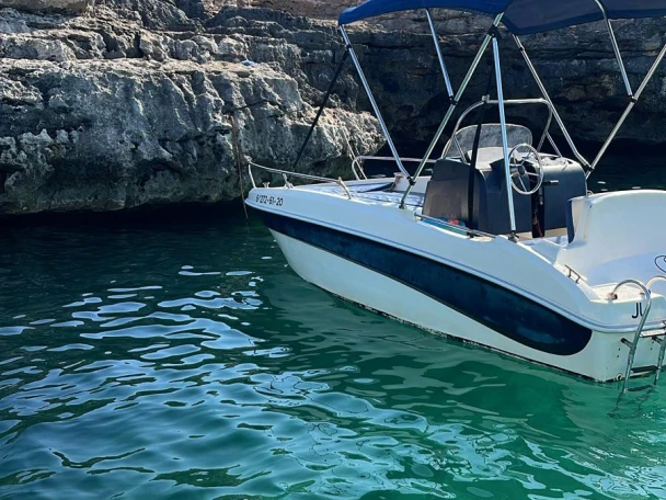 Bootverhuur Ciutadella de Menorca goedkoop Remus 450 open