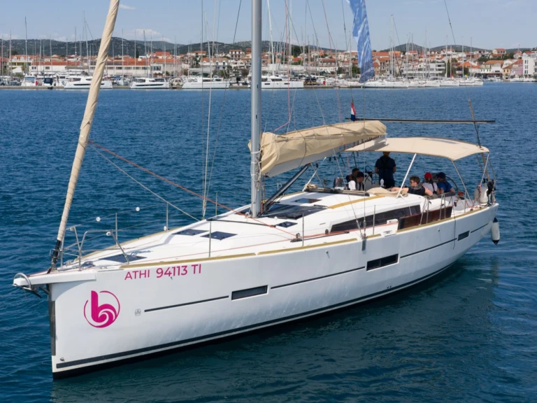 Bootverhuur Pirovac goedkoop Dufour 460 Grand Large