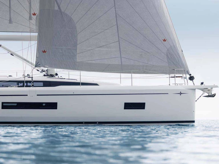 Bootverhuur Bavaria Bavaria C46 in Gouviá via SamBoat