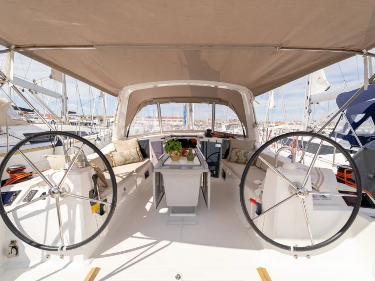 Bootverhuur Bénéteau Oceanis 41.1 in Pirovac via SamBoat