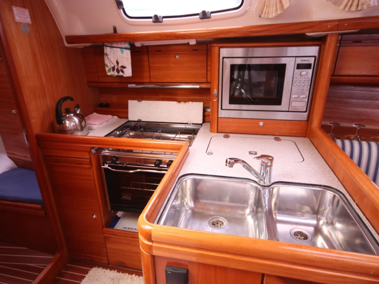 Bavaria Cruiser 34 te huur van particulier of professional in Mai Khao