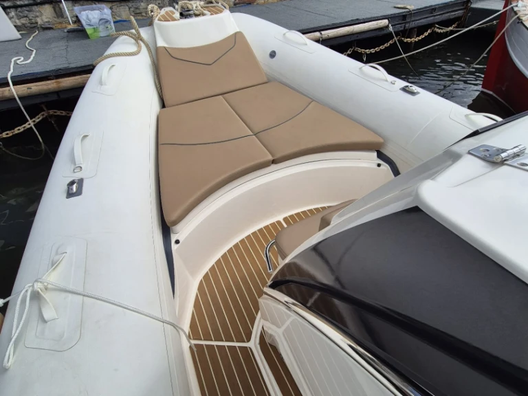 Huur RIB met of zonder schipper Bwa in Cannigione