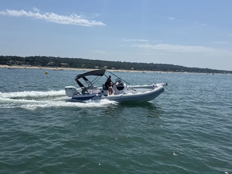 Verhuur RIB Ranieri met vaarbewijs