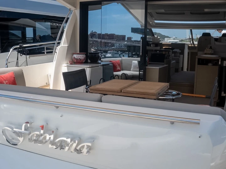 Prestige Prestige 520 S te huur van particulier of professional in Pozzuoli