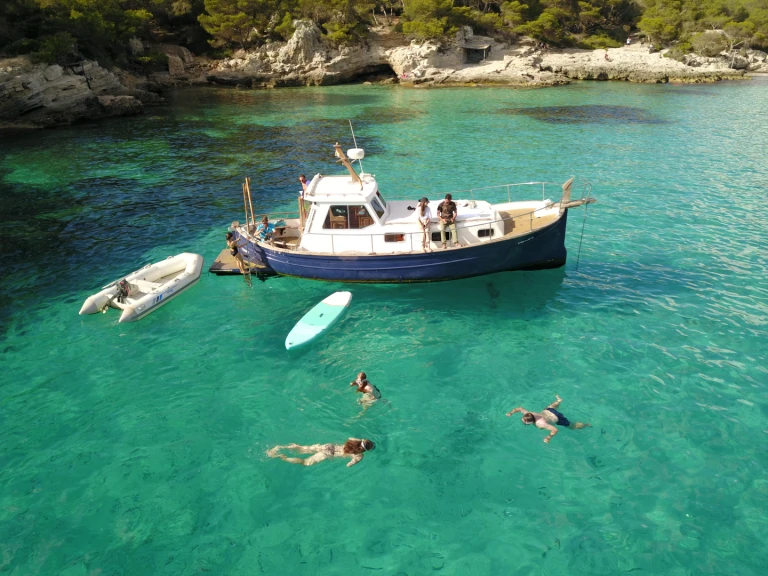 Motorboot te huur in Cala Galdana voor de beste prijs