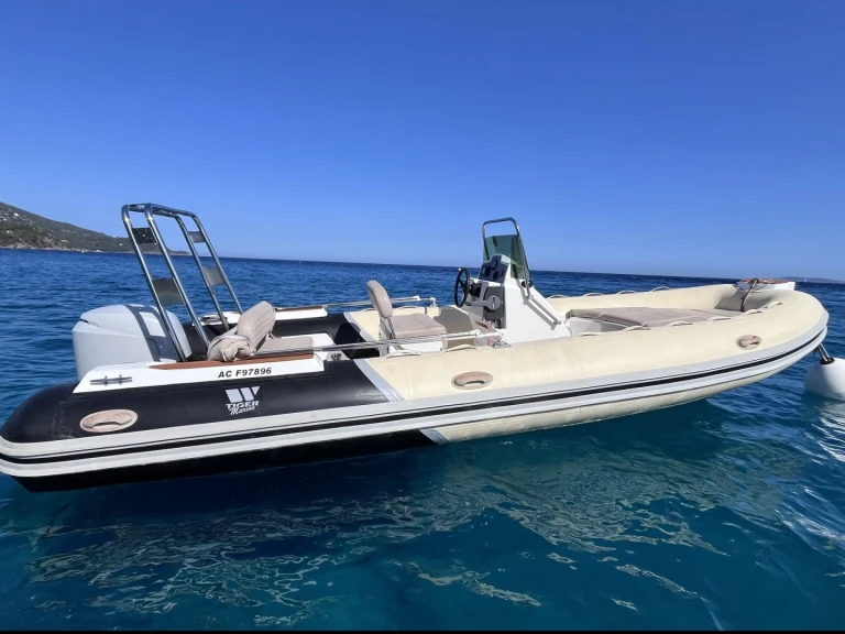 Huur een Tiger 620 pro Line  in Le Lavandou