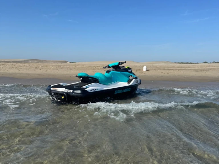 Jet Ski te huur in Le Grau-du-Roi voor de beste prijs