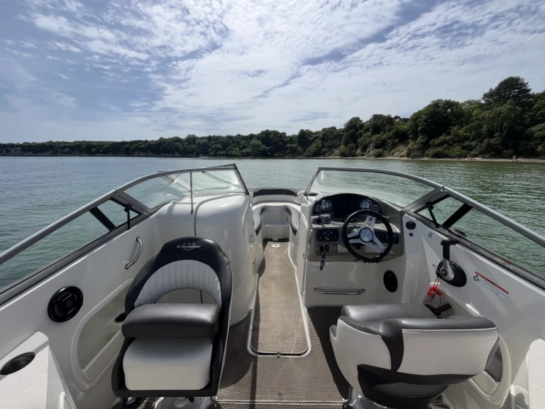 Jachthuur in Poole - Stingray 250LR via SamBoat