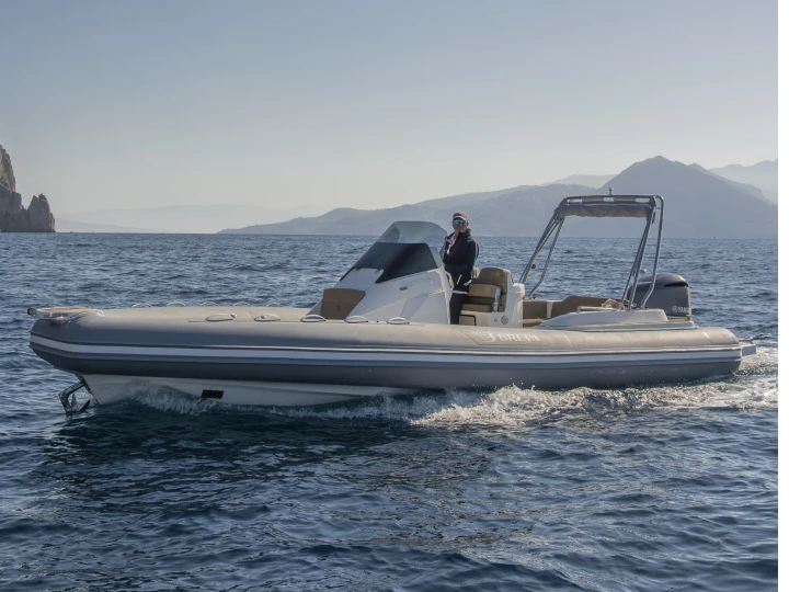 Verhuur Motorboot BREVA met vaarbewijs