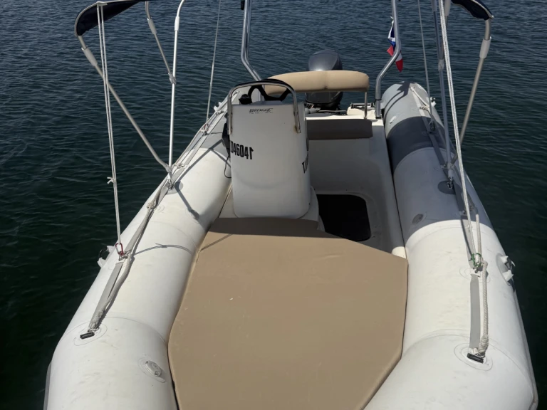 Bootverhuur Le Brusc goedkoop Medline 500