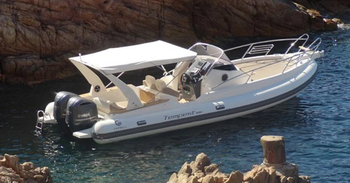 Bootverhuur Calvi goedkoop Tempest 1000 WA
