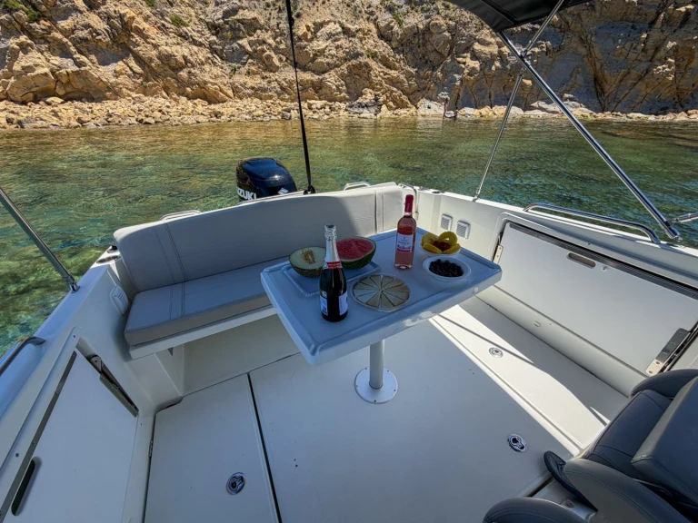 Motorboot te huur in Marina de Dénia voor de beste prijs