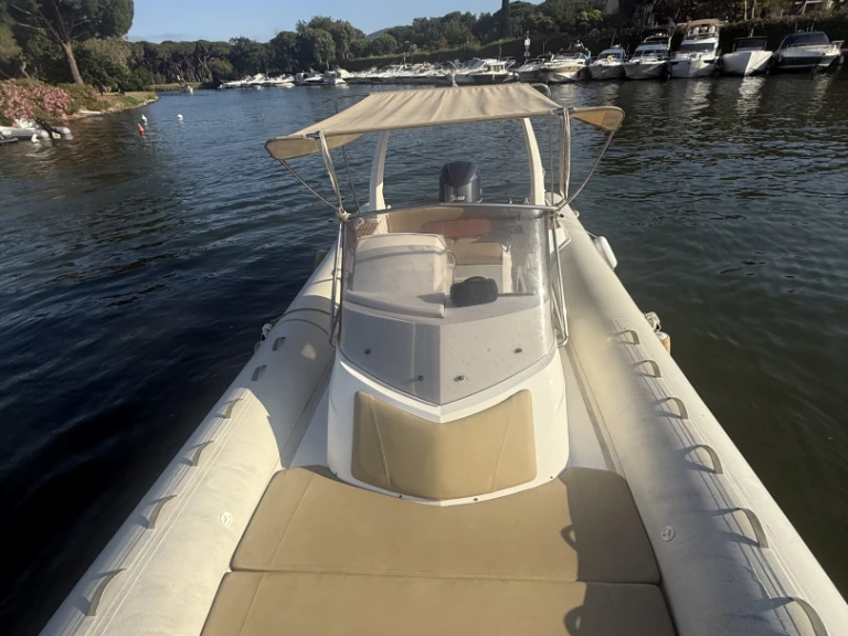 Bootverhuur Capelli Tempest 850 WA in Mandelieu-la-Napoule via SamBoat